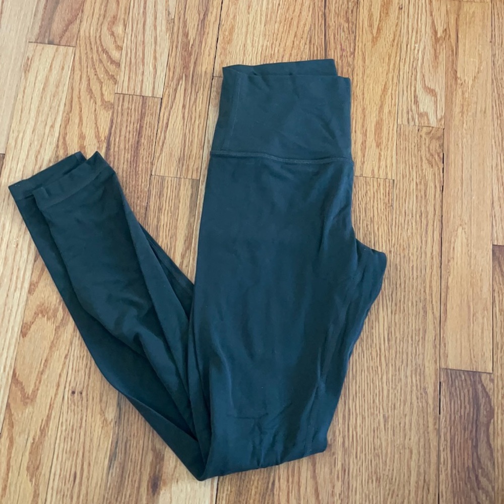 Lulu lemon aligns